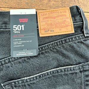 Levi's Gray Straight Leg Women's Jeans